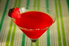 eper fldieper szamca koktl cocktail strawberry martini vodka lime zldcitrom