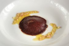 szilva derelye ravioli kacsamáj krém májkrém szilvabőr szilvatészta salotta vinaigrette öntet